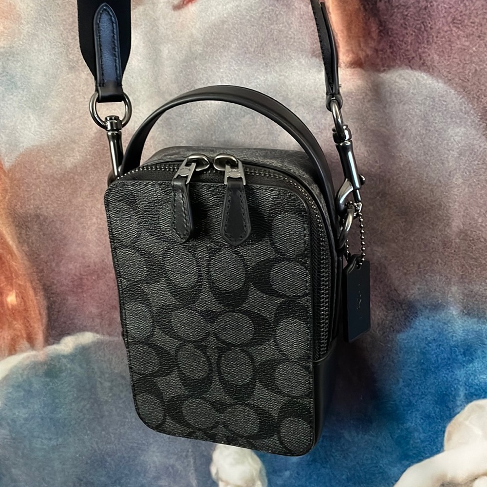 Coach crossbody TOP HANDLE CROSSBODY IN SIGNATURE CANVAS